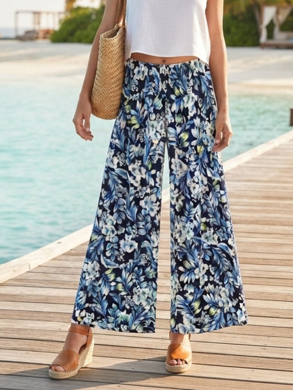 Slinky Brand Blue Floral Wide Leg Pants XS x 29 Pull On Beach Vacation Resort